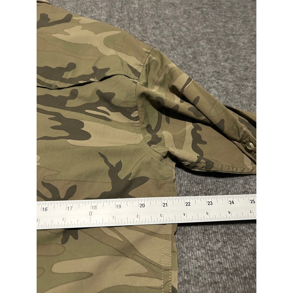 Poncho magnetic pockets regular fit medium button up shirt camouflage read - Picture 9 of 9